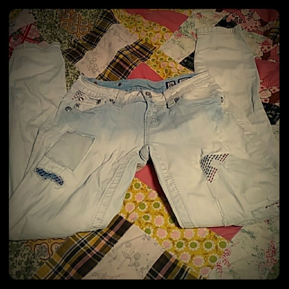 Miss Me jeans size 26 in great condition!